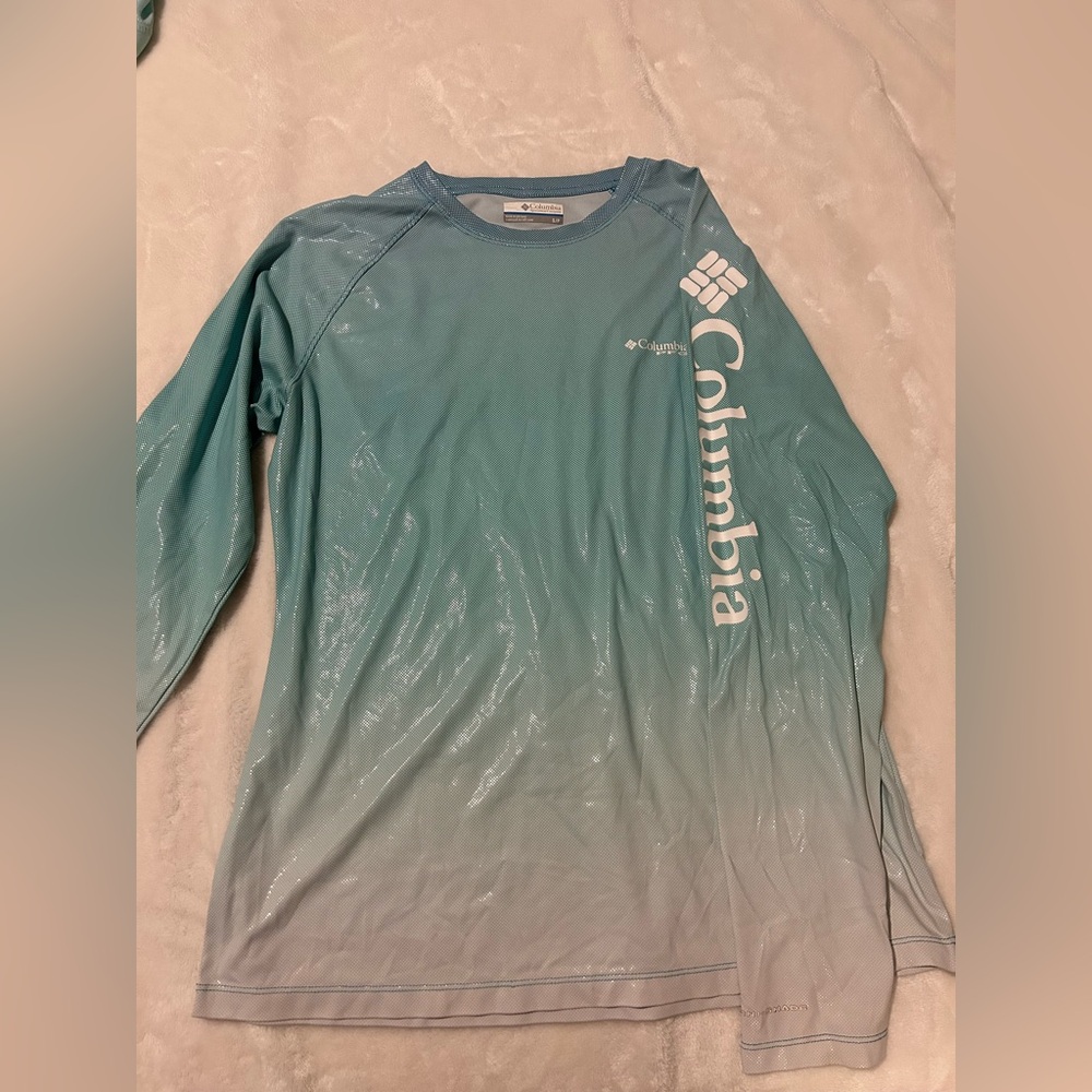 Columbia sun shirt
